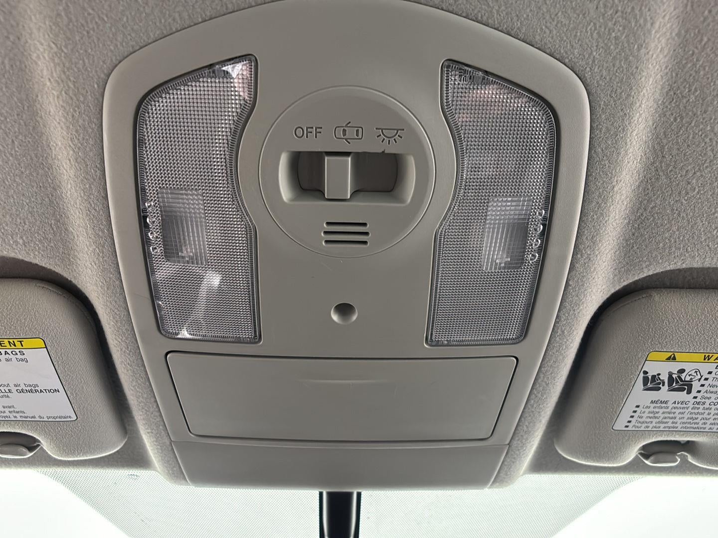 2010 Toyota PRIUS BASE