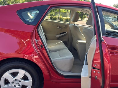 2010 Toyota Prius III