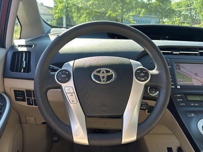 2010 Toyota Prius III