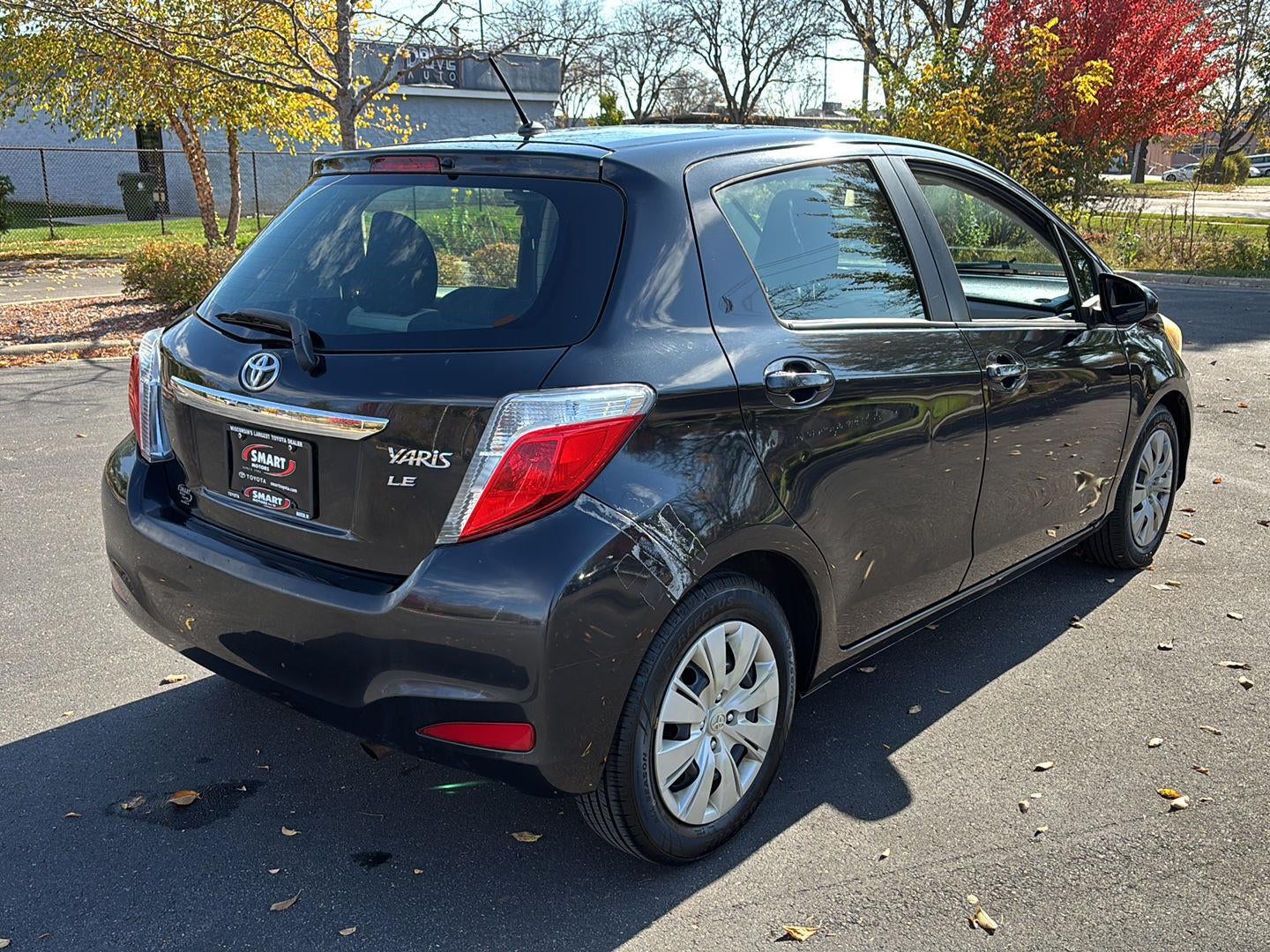 2012 Toyota Yaris 5-Door LE