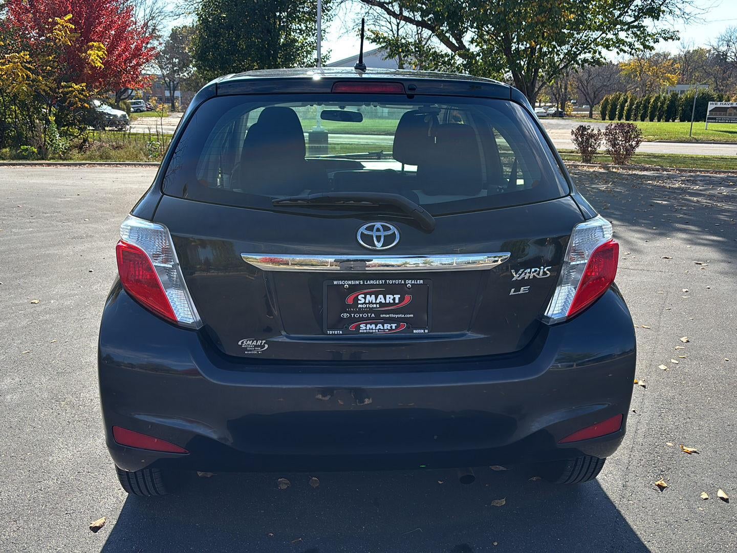 2012 Toyota Yaris 5-Door LE