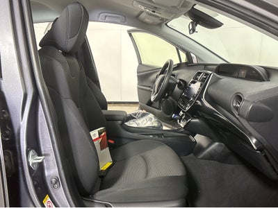 2021 Toyota Prius LE