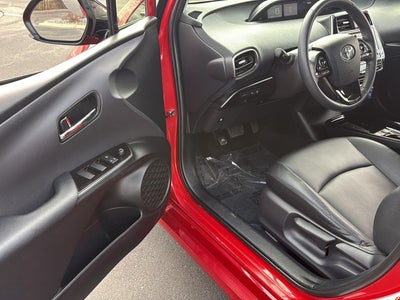 2019 Toyota Prius XLE AWD-e