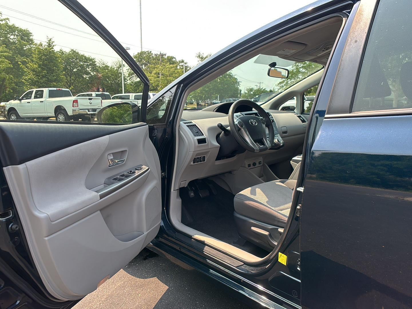 2017 Toyota Prius v Two