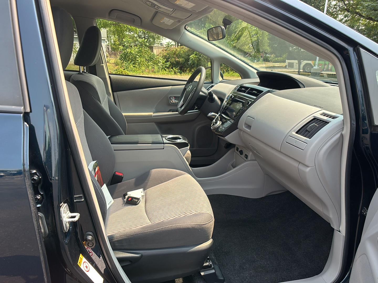 2017 Toyota Prius v Two