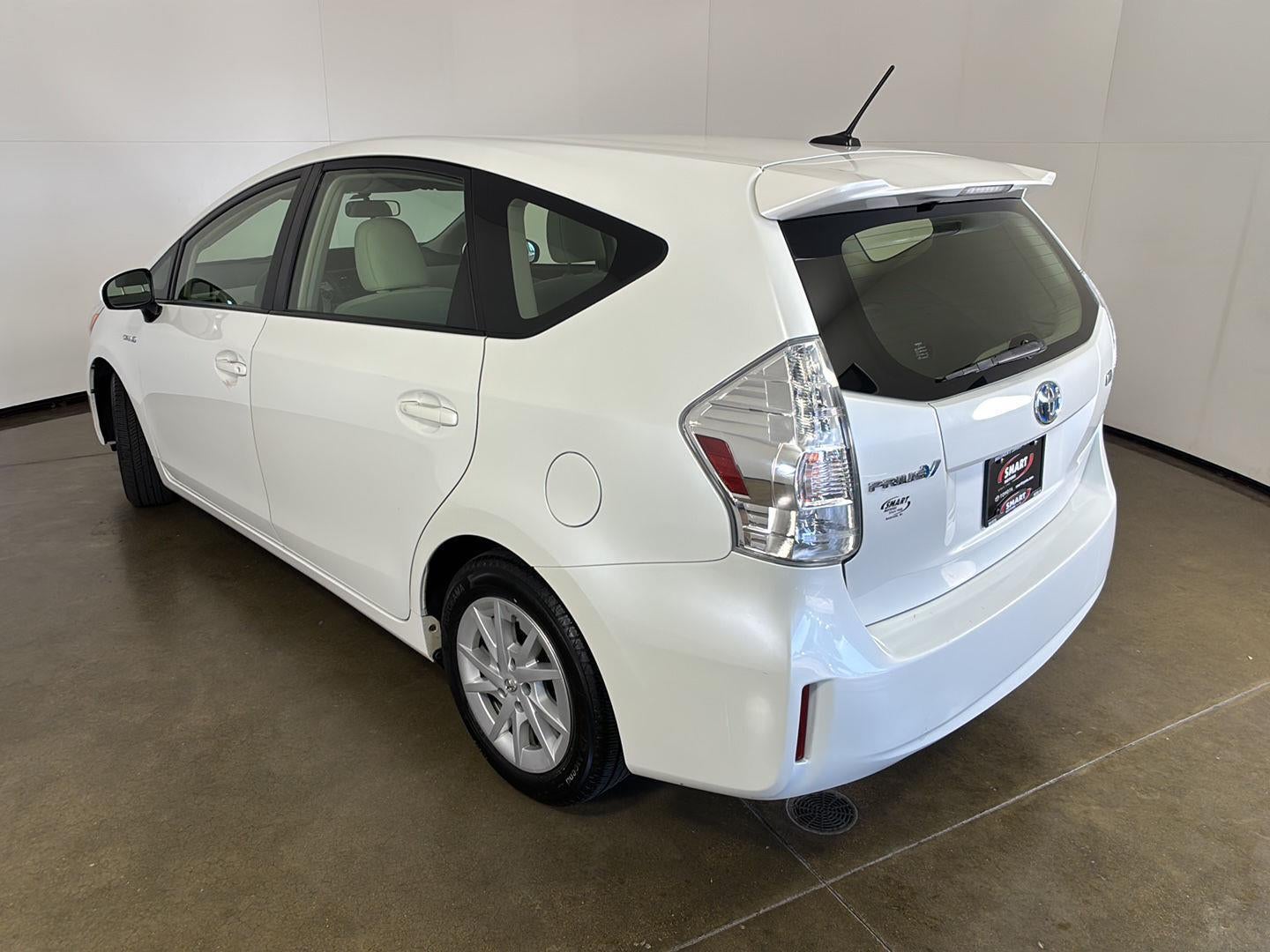 2014 Toyota Prius v Three