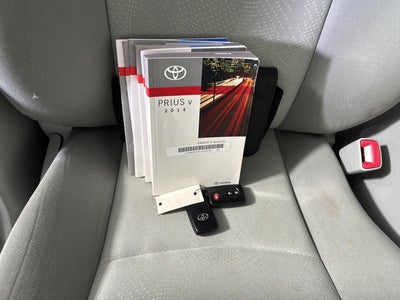 2014 Toyota Prius v Three
