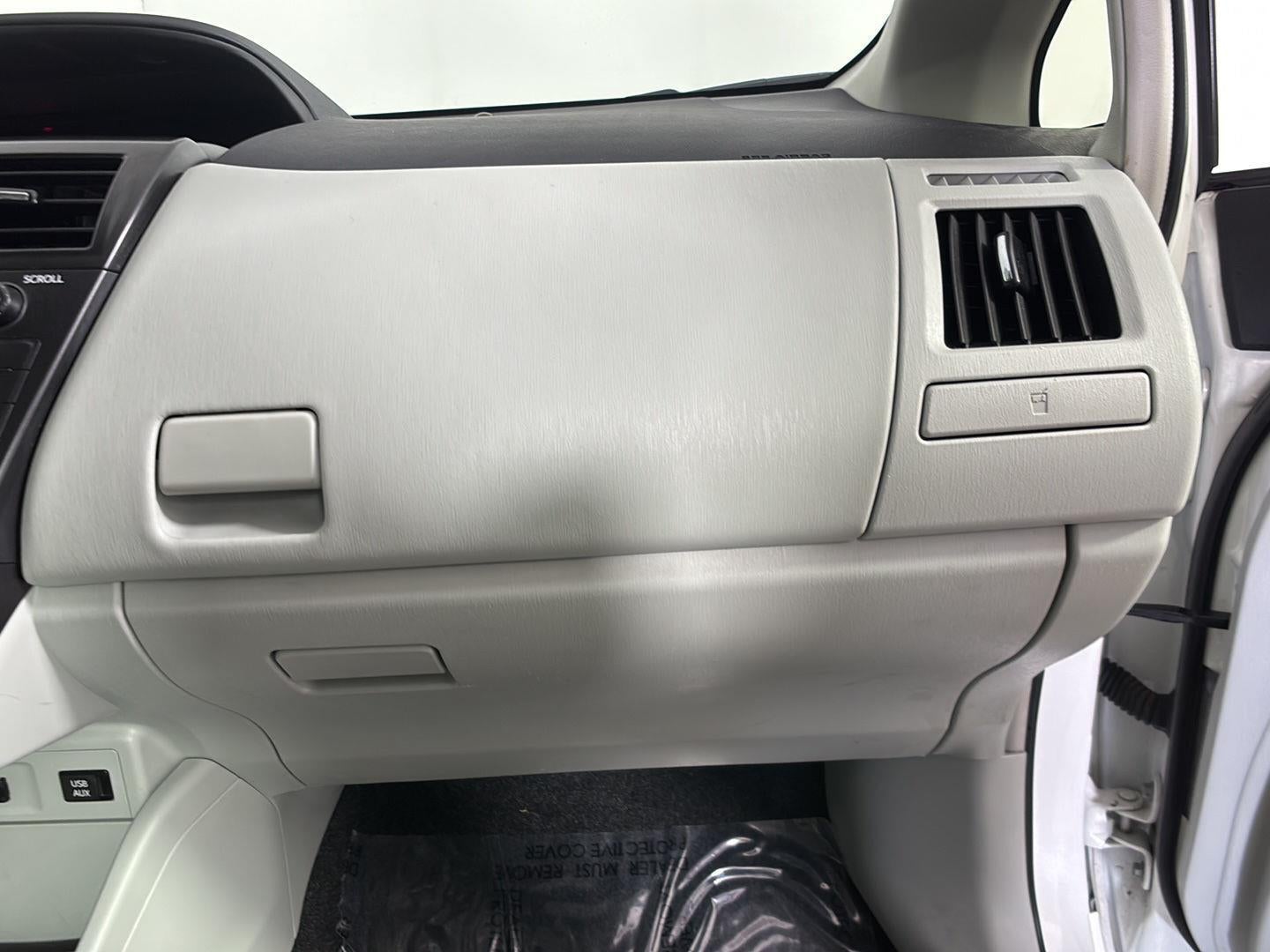 2014 Toyota Prius v Three