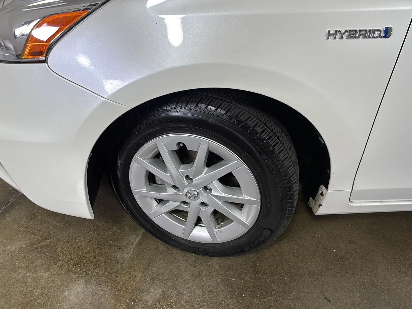2014 Toyota Prius v Three