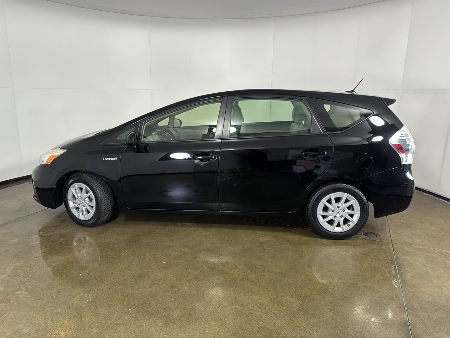2014 Toyota Prius v Three
