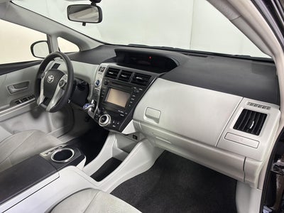 2014 Toyota Prius v Three