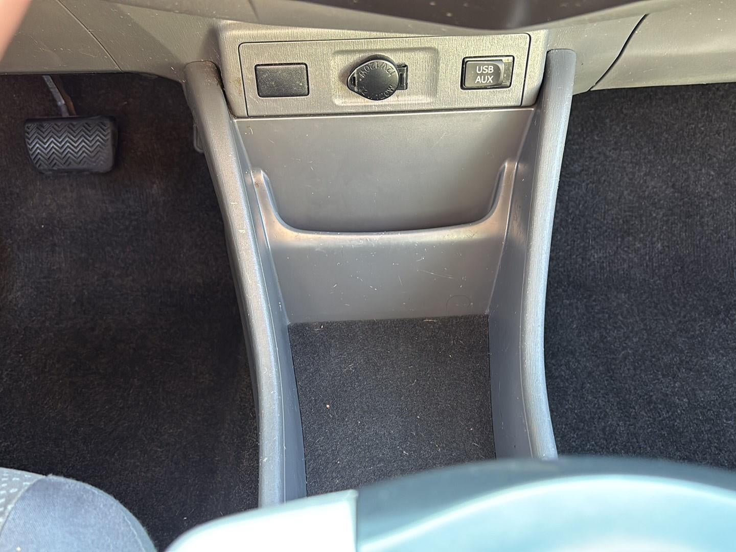 2013 Toyota Prius v Three