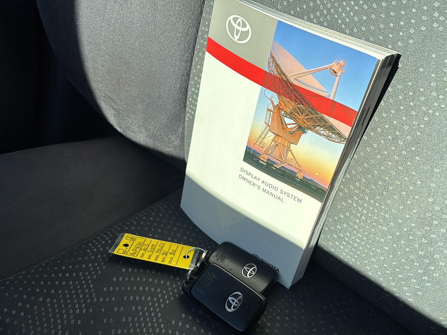 2013 Toyota Prius v Three