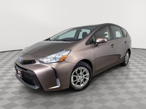 2016 Toyota Prius v Three