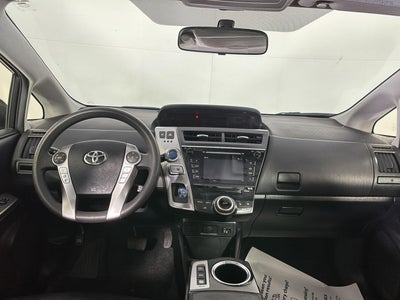 2016 Toyota Prius v Three