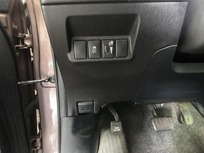2016 Toyota Prius v Three