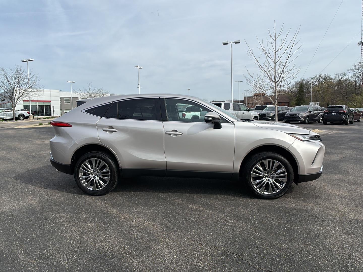 2023 Toyota Venza Limited