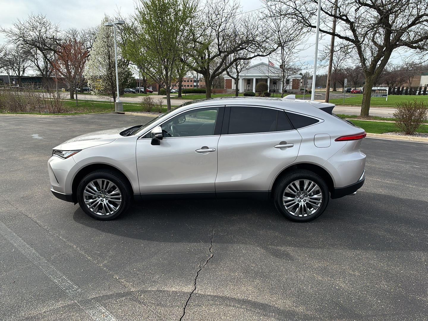 2023 Toyota Venza Limited