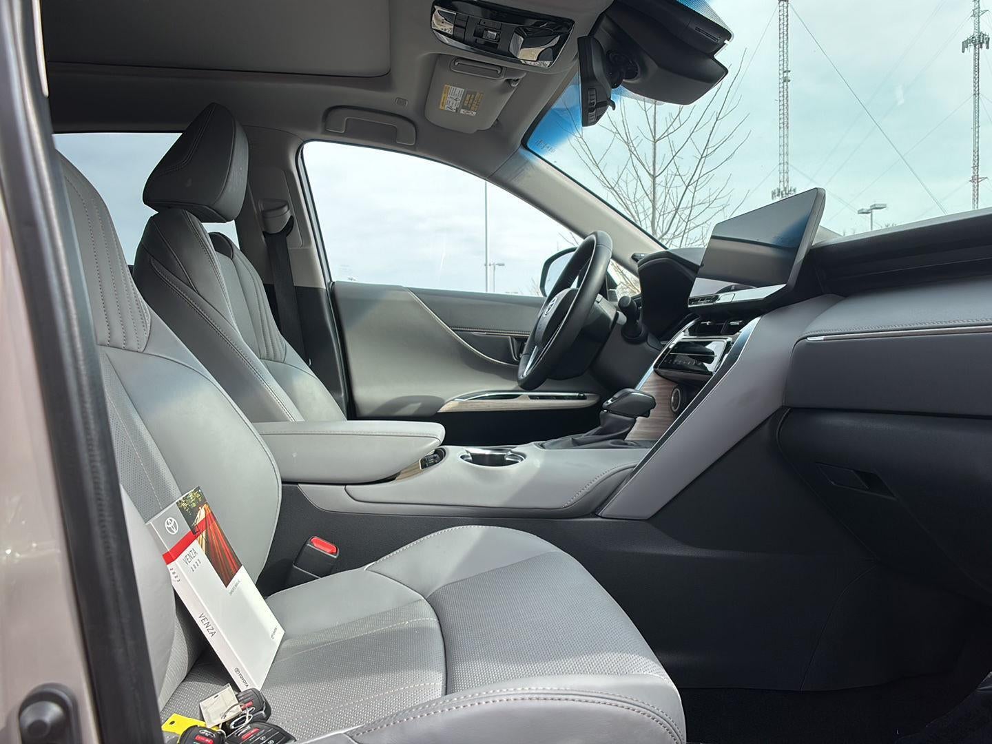 2023 Toyota Venza Limited