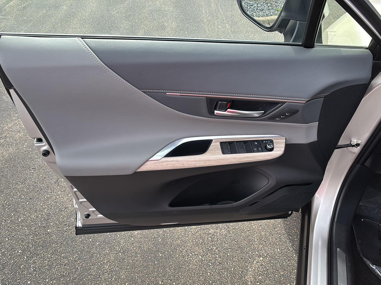 2023 Toyota Venza Limited