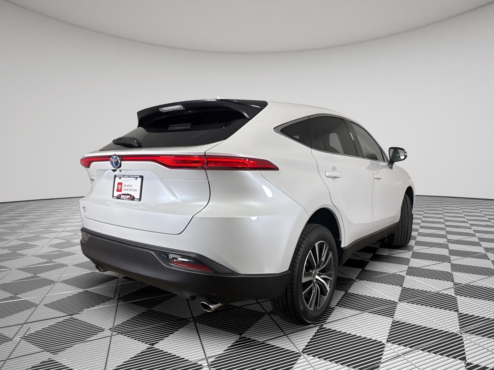 2023 Toyota Venza LE