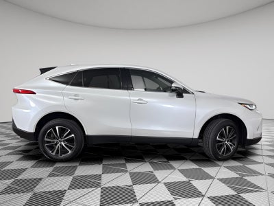 2023 Toyota Venza LE