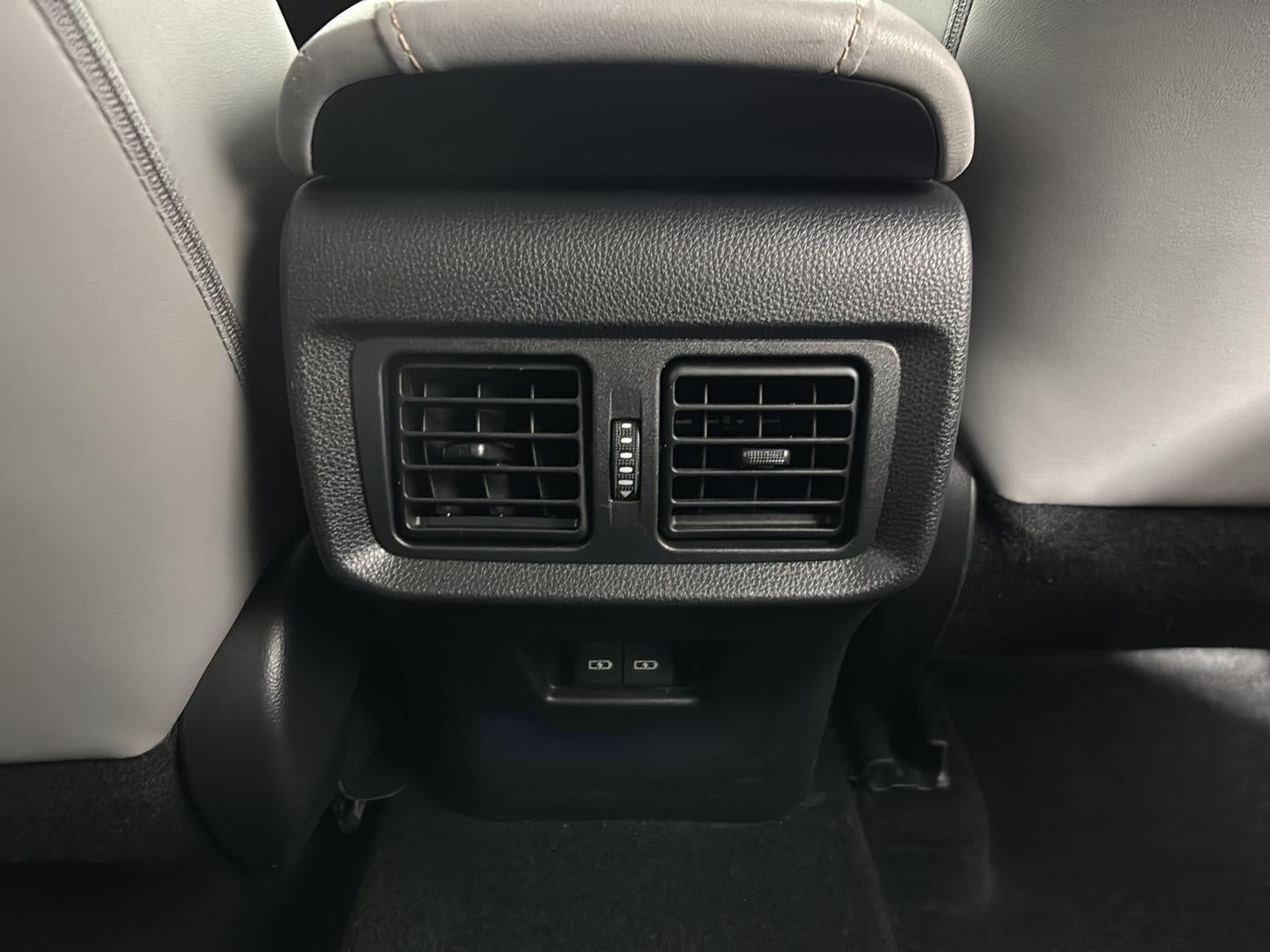 2023 Toyota Venza XLE