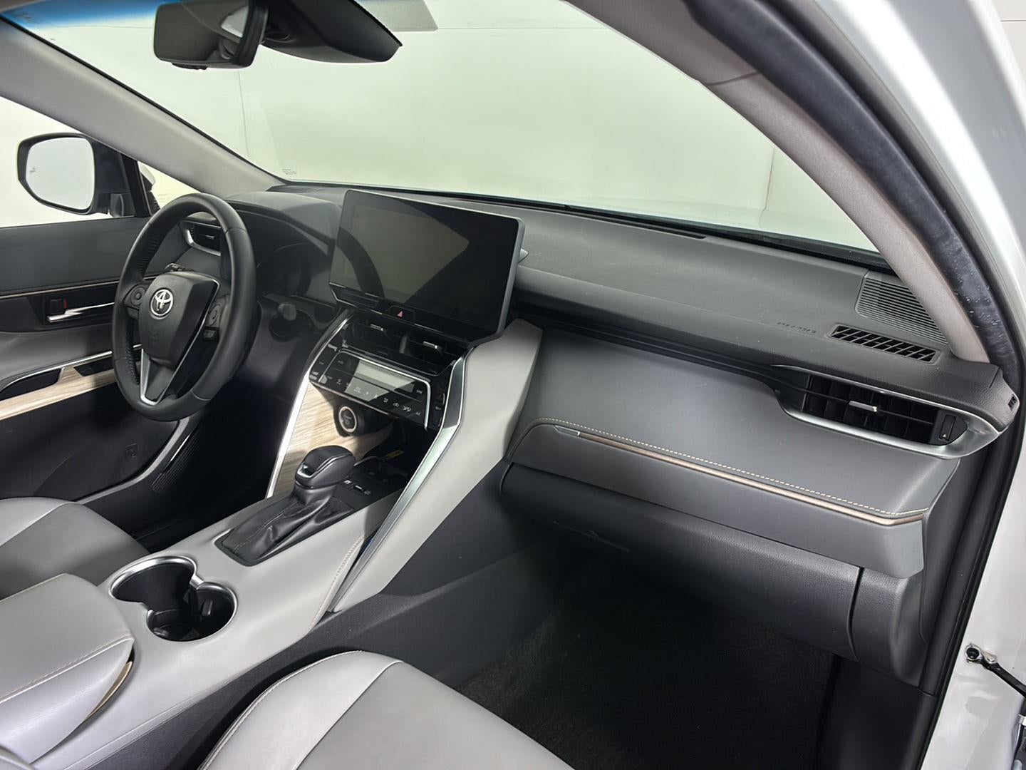 2023 Toyota Venza XLE