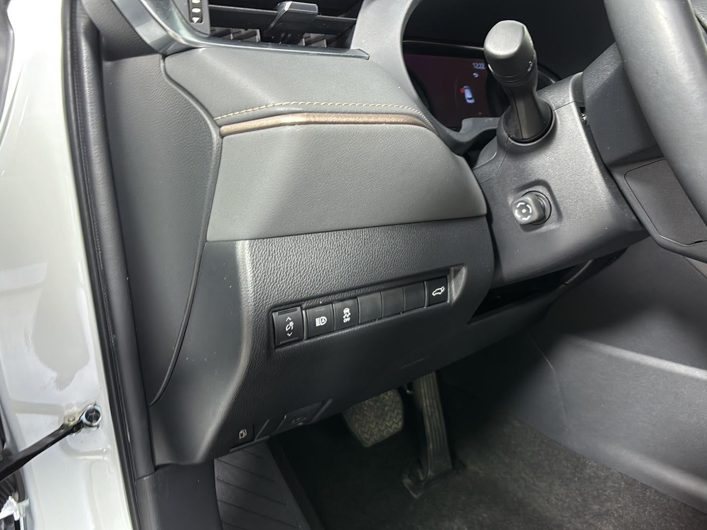 2023 Toyota Venza XLE