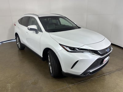 2023 Toyota Venza XLE