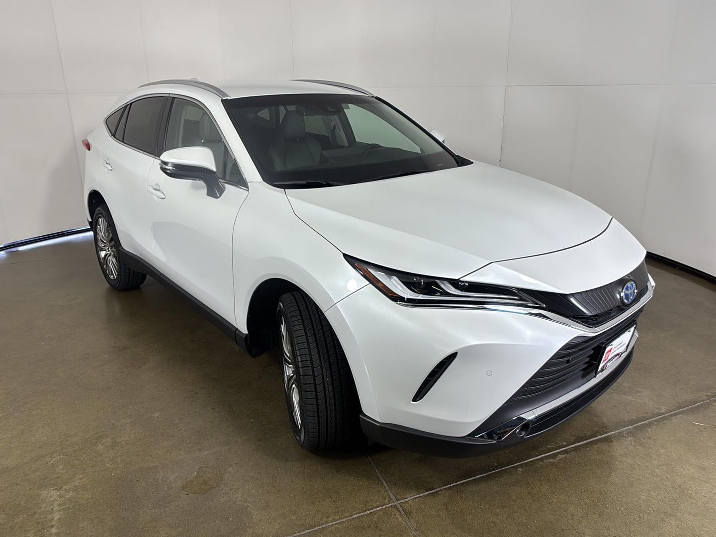 2023 Toyota Venza XLE
