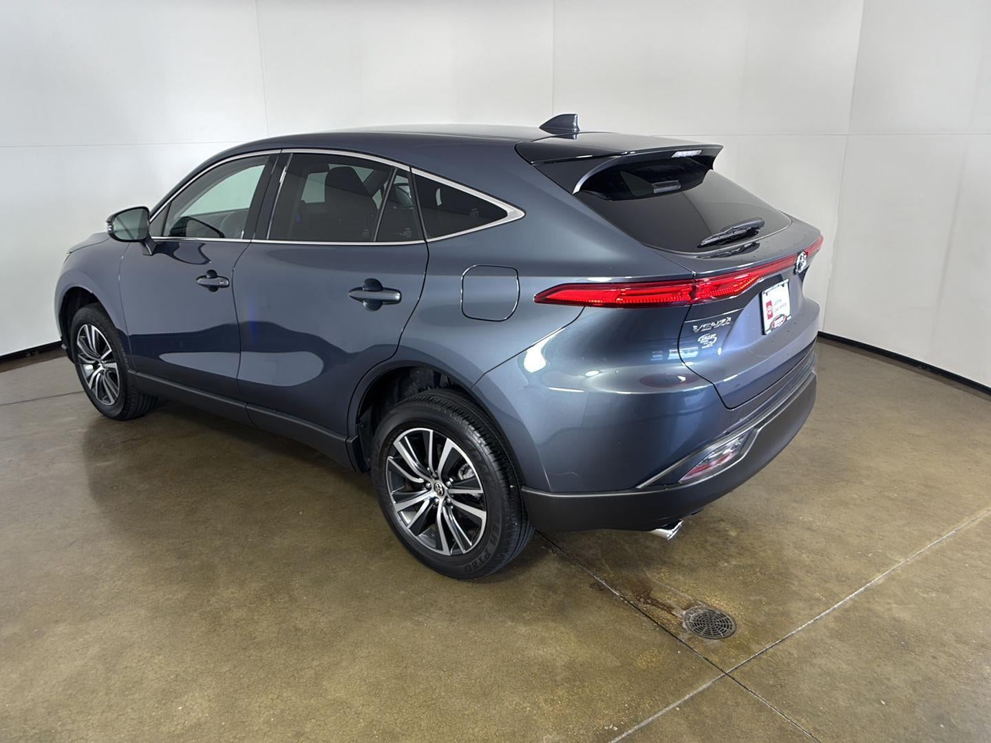 2024 Toyota Venza LE