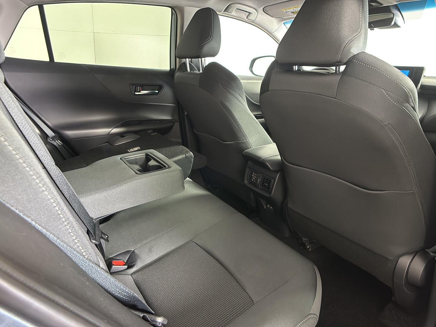 2024 Toyota Venza LE