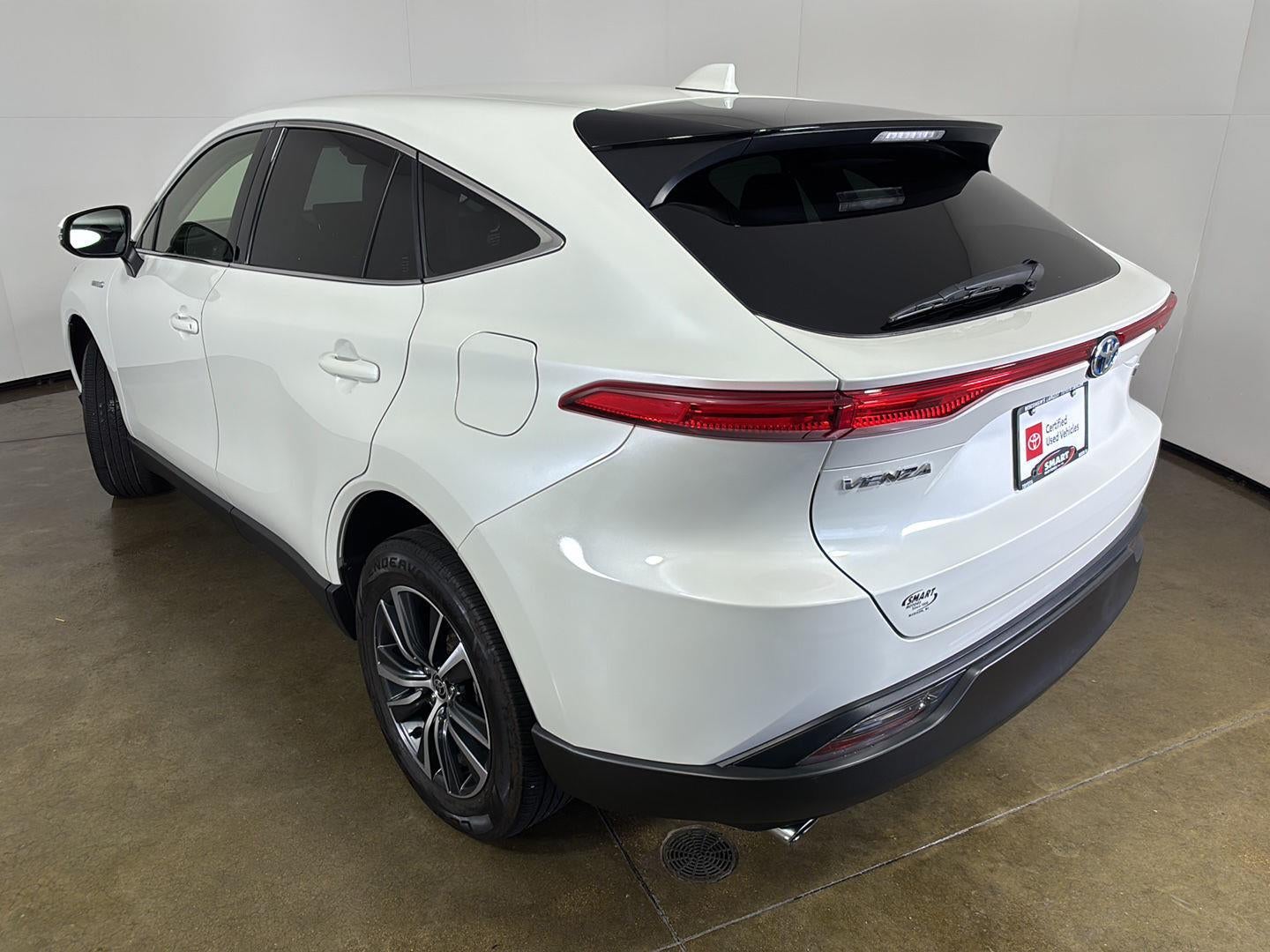 2021 Toyota Venza LE