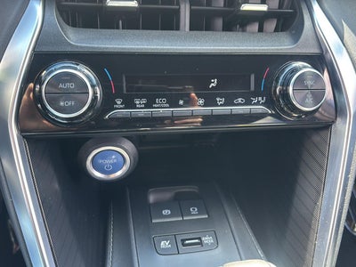 2022 Toyota Venza XLE
