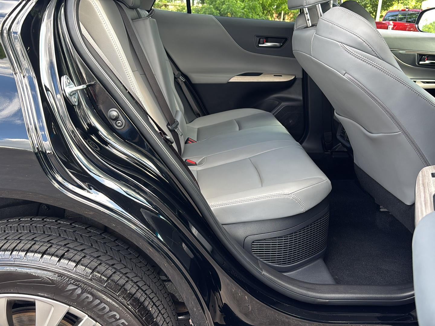 2022 Toyota Venza XLE