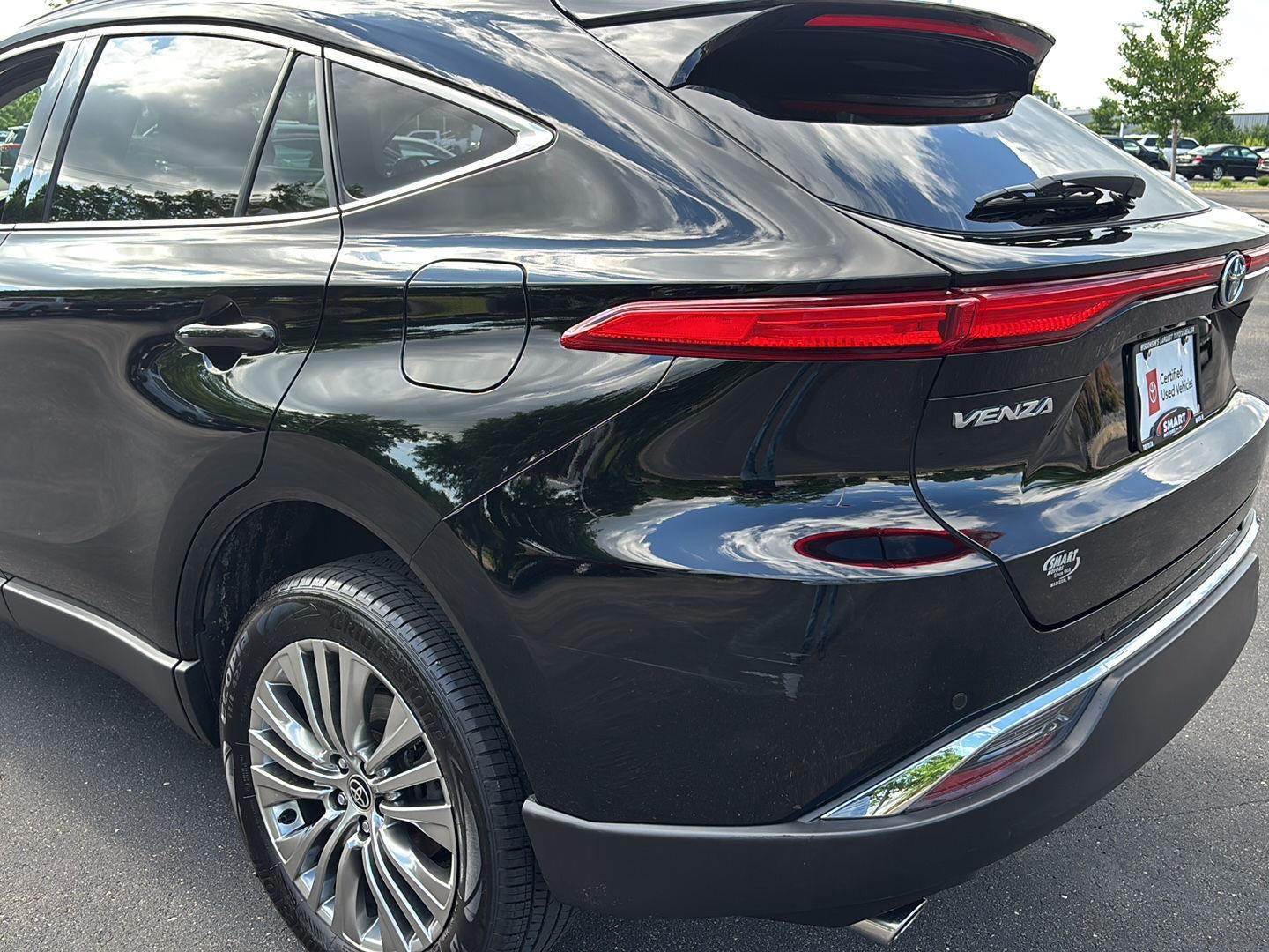 2022 Toyota Venza XLE