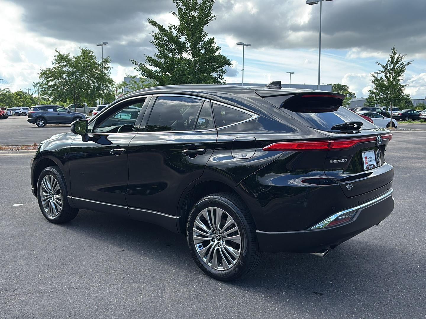 2022 Toyota Venza XLE