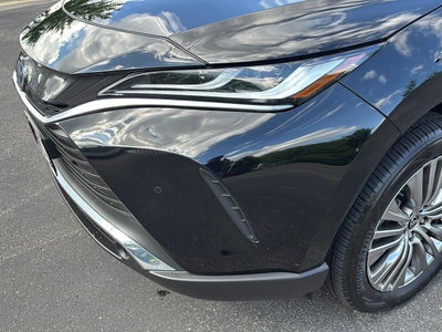 2022 Toyota Venza XLE