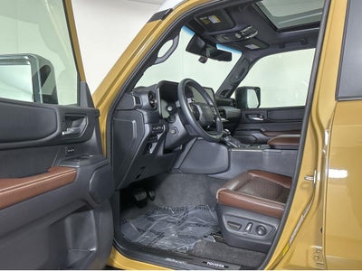 2025 Toyota Land Cruiser 4WD (Natl)