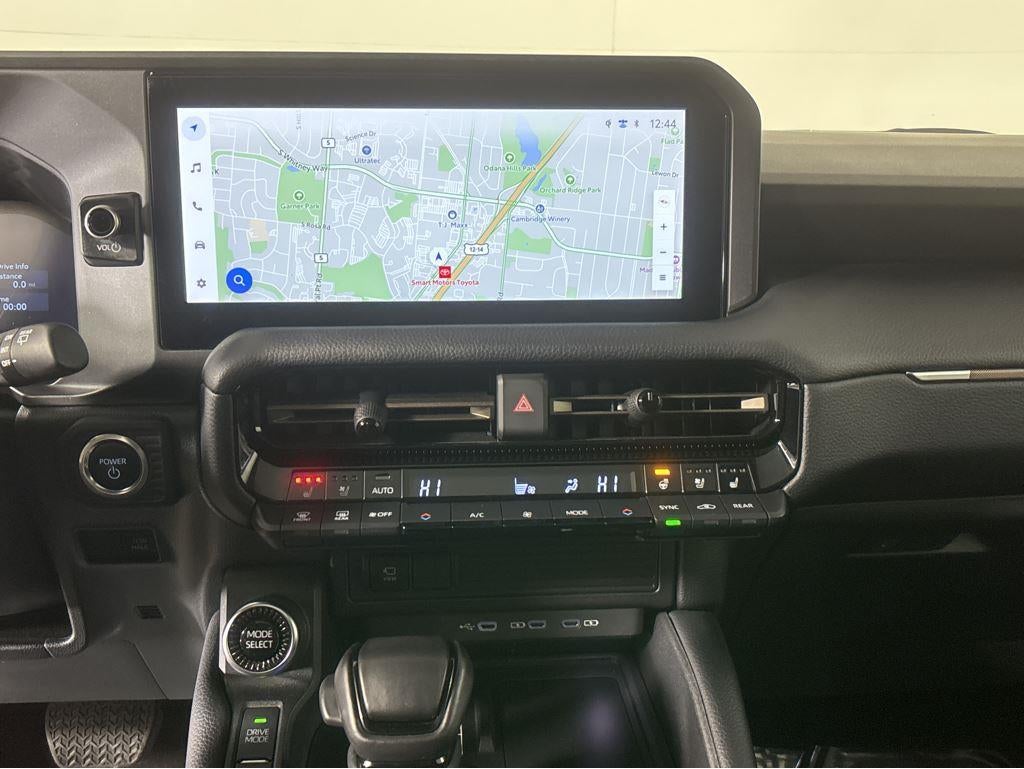 2025 Toyota Land Cruiser 4WD (Natl)