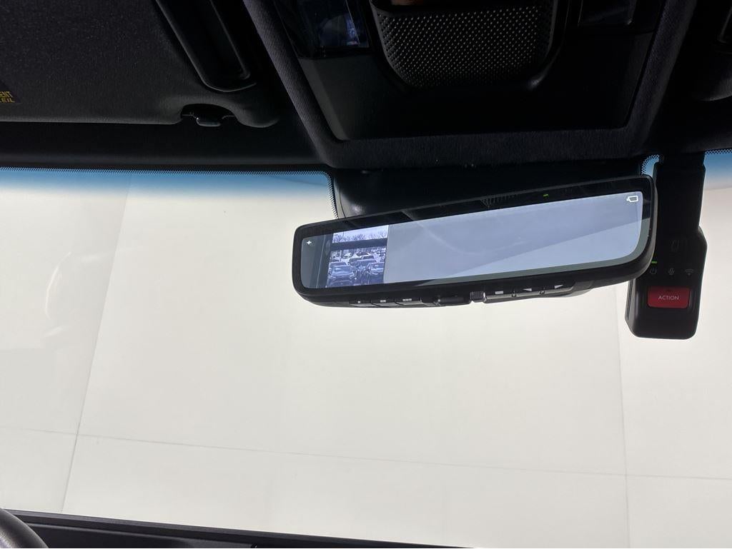 2025 Toyota Land Cruiser 4WD (Natl)