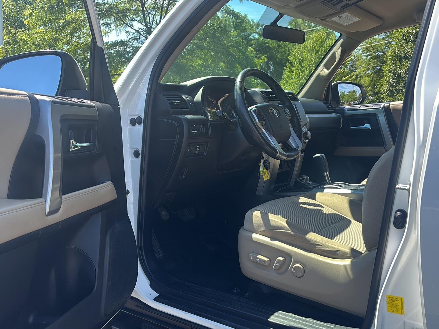 2016 Toyota 4 RUNNER Base
