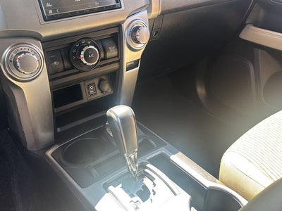 2016 Toyota 4 RUNNER Base