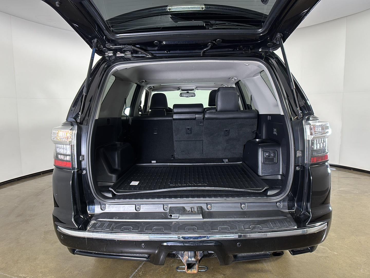2019 Toyota 4 RUNNER Base