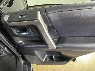 2019 Toyota 4 RUNNER Base