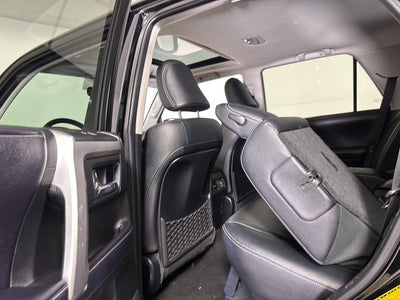 2019 Toyota 4 RUNNER Base