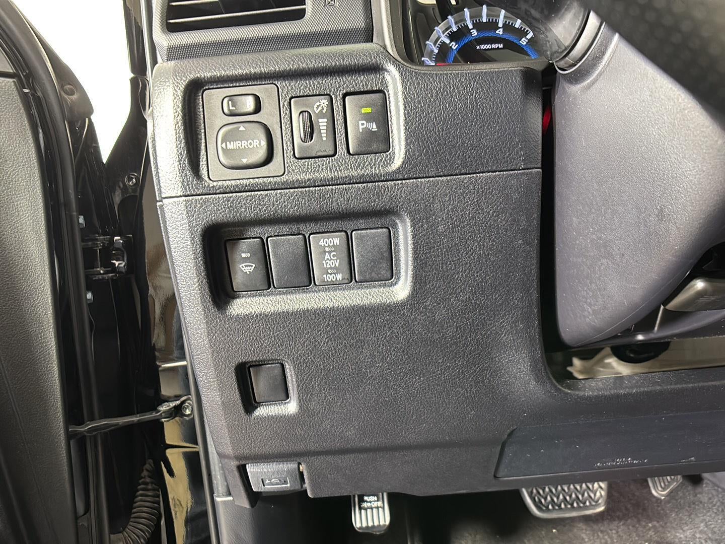 2019 Toyota 4 RUNNER Base