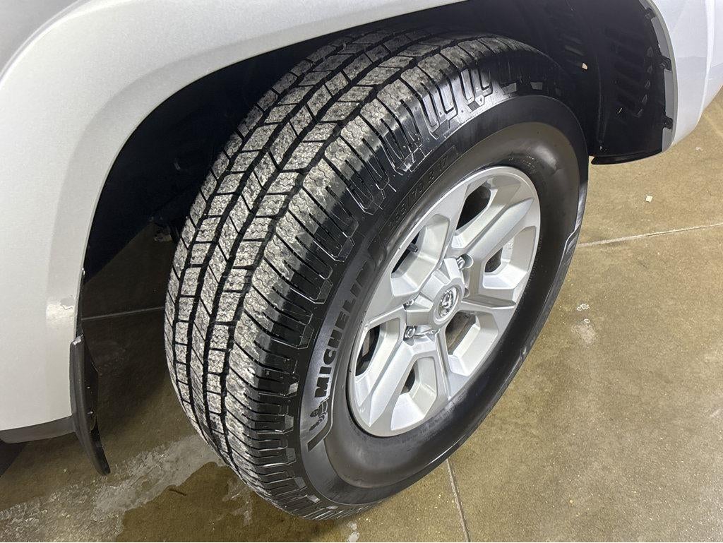 2023 Toyota 4 RUNNER SR5PREM