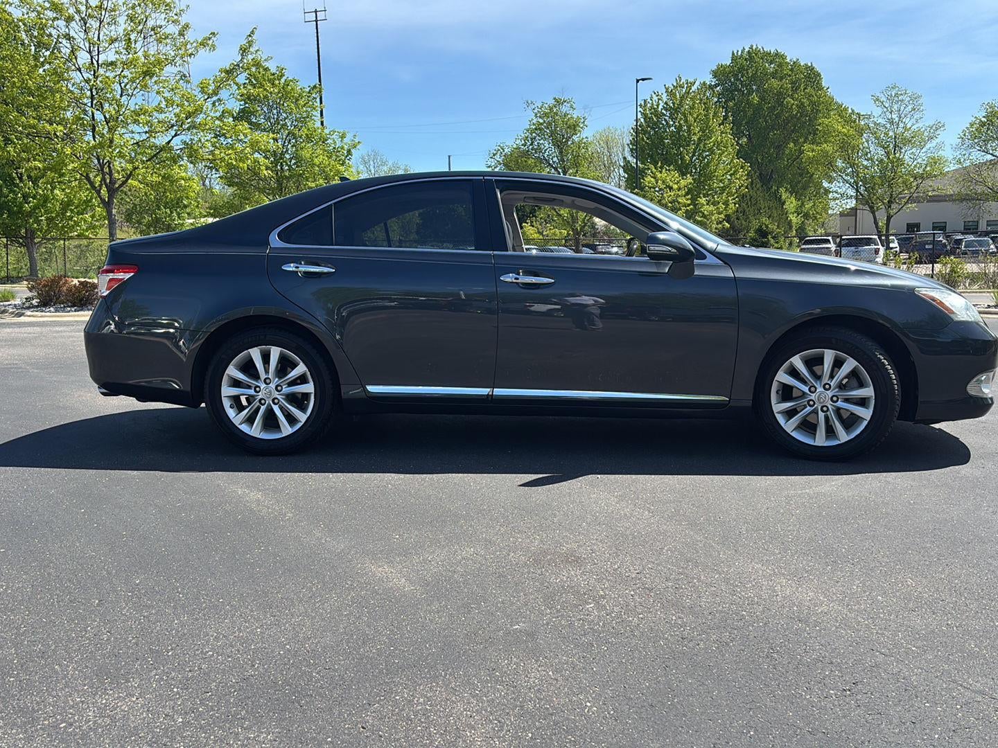 2011 Lexus ES 350 4dr Sdn
